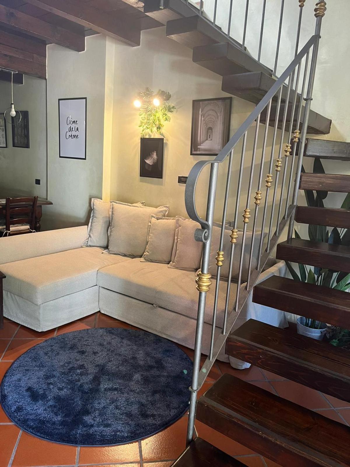 Bilocale Dafne Abbadesse Guest House Milan Luaran gambar
